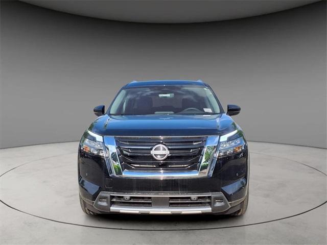 new 2025 Nissan Pathfinder car, priced at $44,300