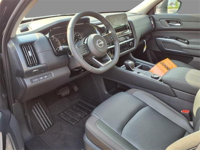 new 2025 Nissan Pathfinder car, priced at $44,300