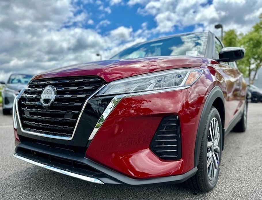 new 2024 Nissan Kicks car, priced at $26,096