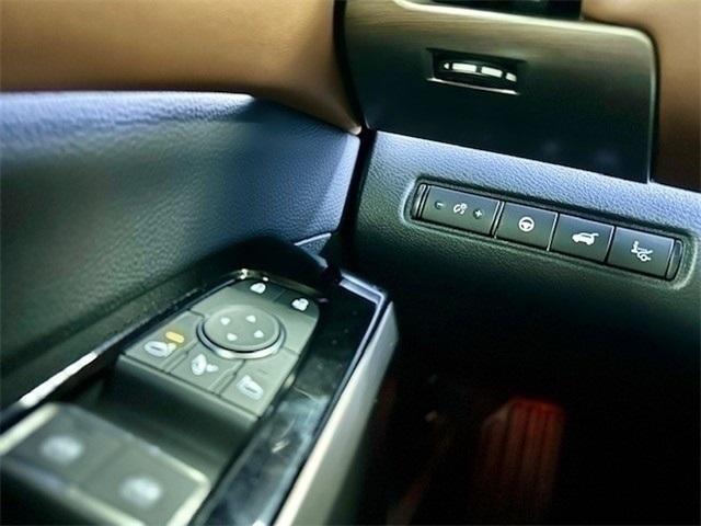 new 2025 Nissan Pathfinder car, priced at $48,600