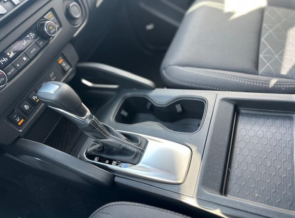 new 2025 Nissan Frontier car, priced at $43,300