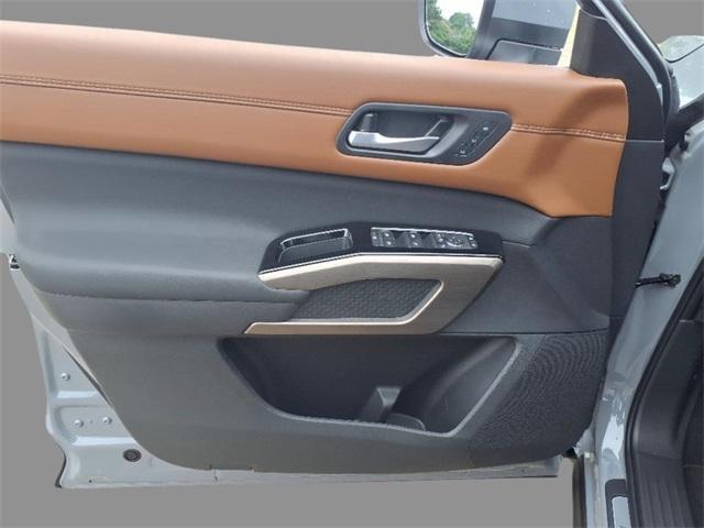 new 2025 Nissan Pathfinder car, priced at $54,485