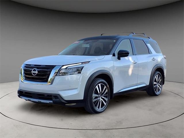 used 2025 Nissan Pathfinder car, priced at $46,900