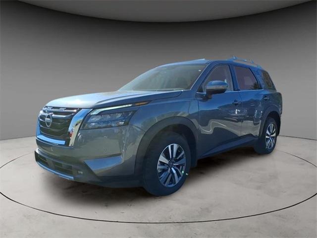 new 2025 Nissan Pathfinder car, priced at $38,235