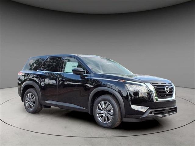 new 2025 Nissan Pathfinder car, priced at $36,851