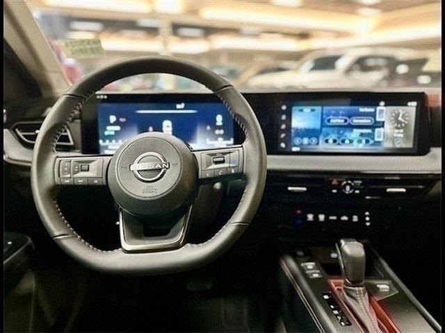 new 2025 Nissan Kicks car, priced at $31,930