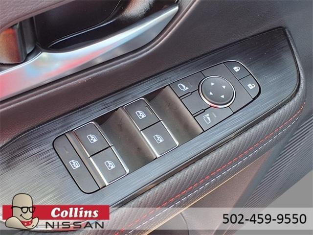 new 2025 Nissan Kicks car, priced at $30,916