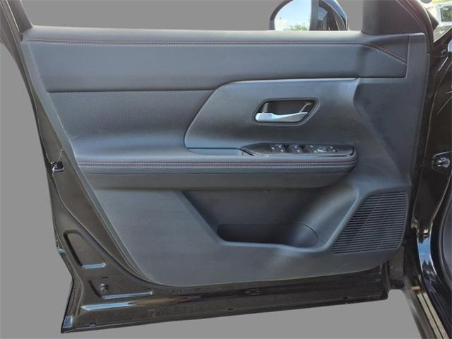 new 2025 Nissan Kicks car, priced at $30,065