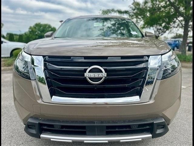 new 2025 Nissan Pathfinder car, priced at $49,528