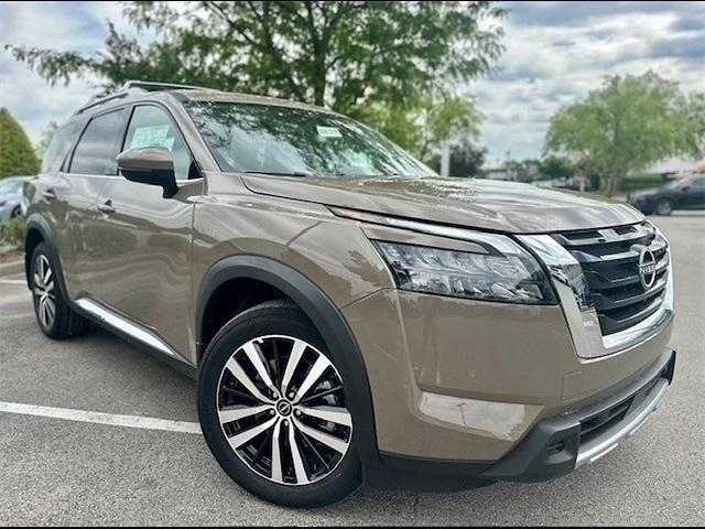 new 2025 Nissan Pathfinder car, priced at $49,528