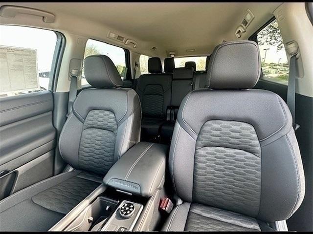 new 2025 Nissan Pathfinder car, priced at $42,000