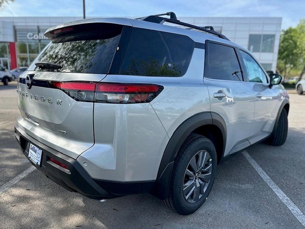 new 2025 Nissan Pathfinder car, priced at $43,775