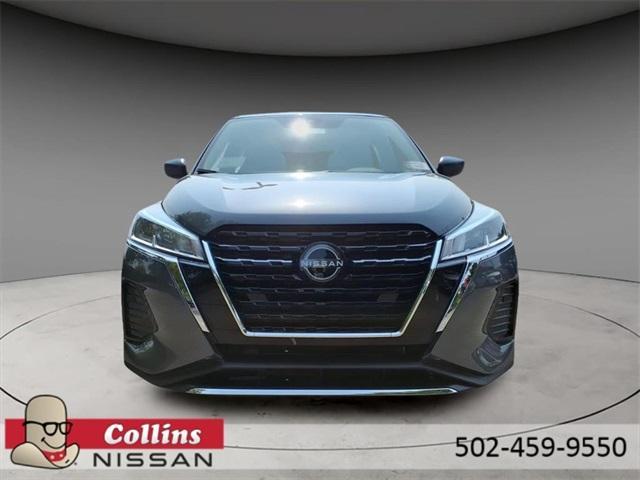 new 2025 Nissan Kicks Play car
