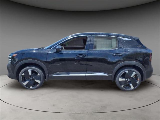 new 2025 Nissan Kicks car, priced at $26,489