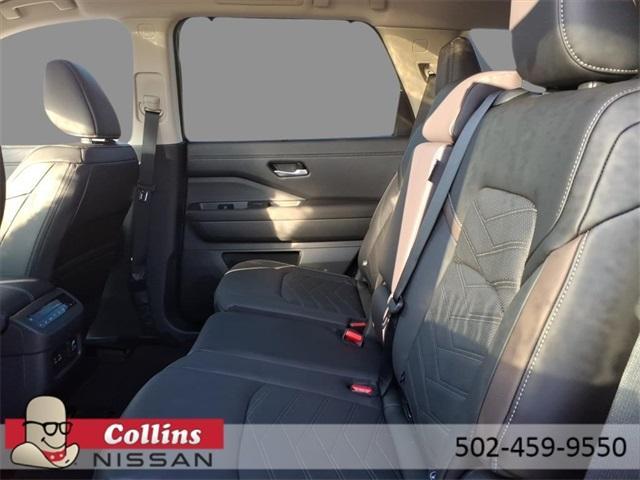 new 2025 Nissan Pathfinder car, priced at $45,659