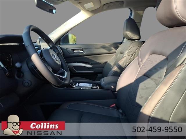 new 2025 Nissan Pathfinder car, priced at $45,659