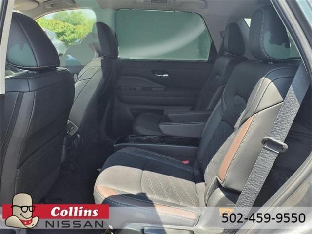 new 2025 Nissan Pathfinder car, priced at $49,667
