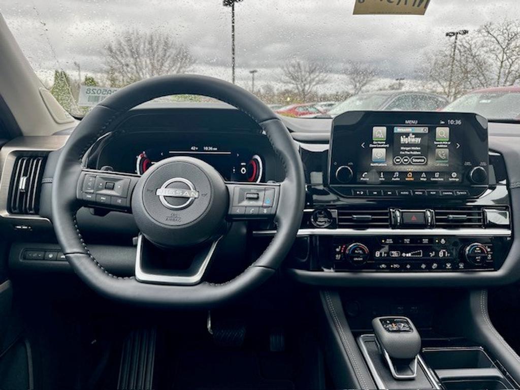 new 2025 Nissan Pathfinder car, priced at $55,600