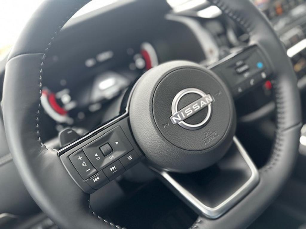 new 2025 Nissan Pathfinder car, priced at $55,600
