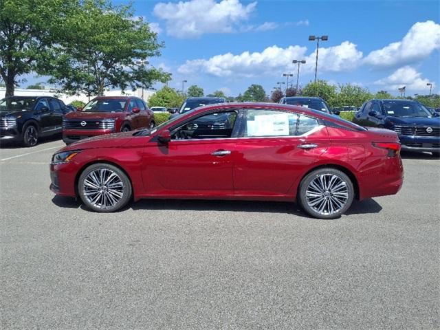 new 2025 Nissan Altima car, priced at $34,568