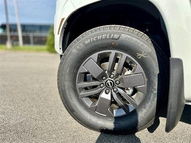 new 2025 Nissan Frontier car, priced at $36,020