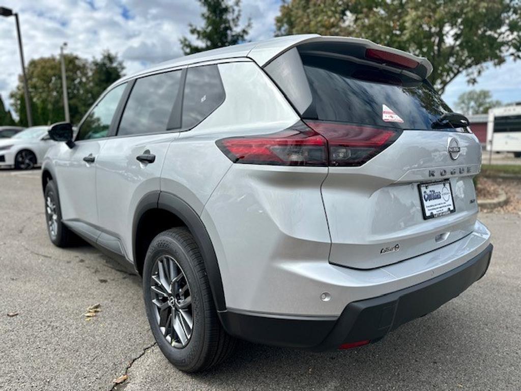 new 2025 Nissan Rogue car, priced at $31,202