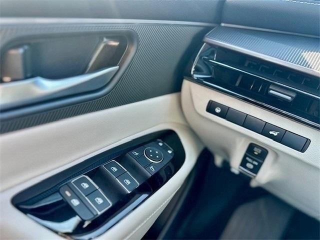 new 2025 Nissan Murano car, priced at $41,950