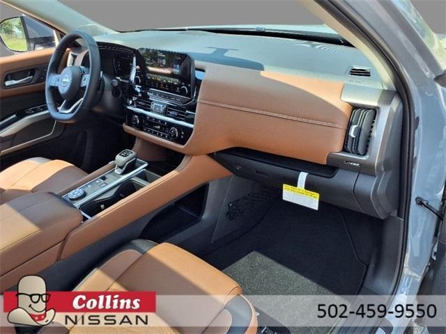 new 2025 Nissan Pathfinder car, priced at $53,935