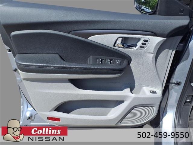 used 2021 Honda Pilot car, priced at $30,238