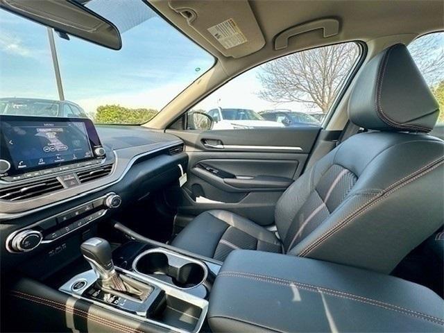 new 2025 Nissan Altima car, priced at $29,897