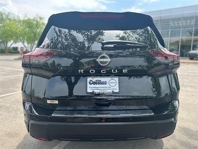 new 2025 Nissan Rogue car, priced at $31,985