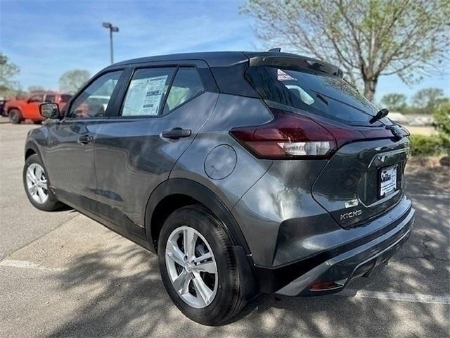 new 2025 Nissan Kicks Play car, priced at $23,179