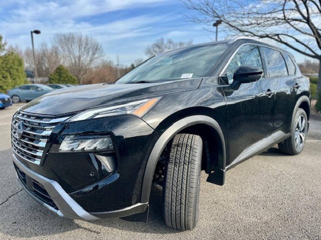 new 2025 Nissan Rogue car, priced at $39,885