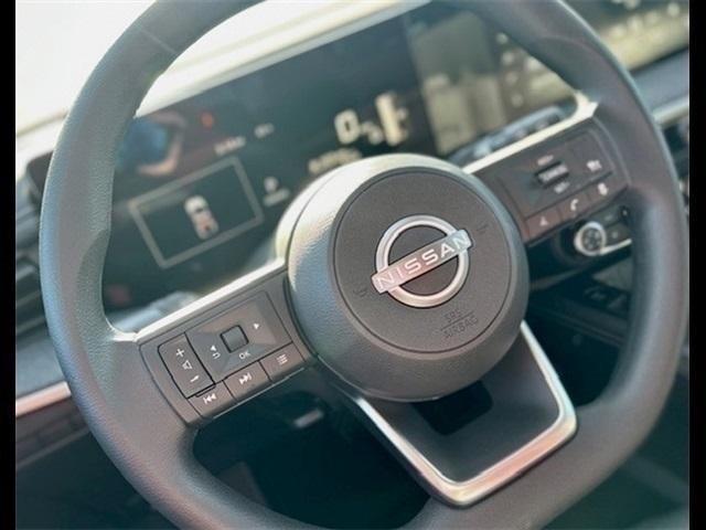 new 2025 Nissan Kicks car, priced at $27,160