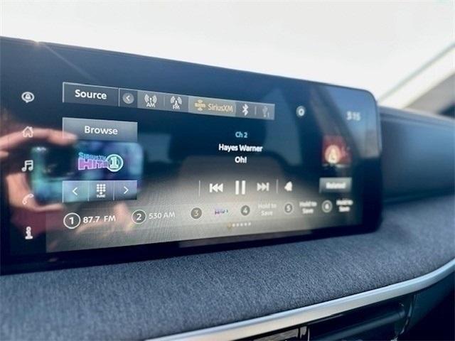 new 2025 Nissan Kicks car, priced at $27,160