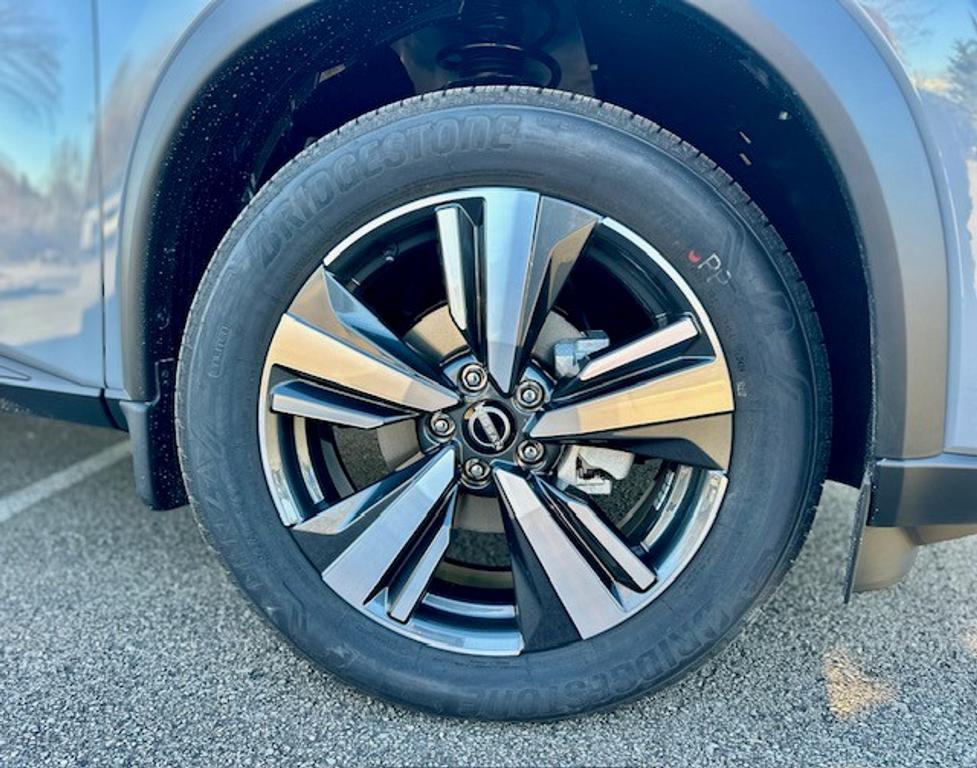 new 2025 Nissan Rogue car, priced at $40,310