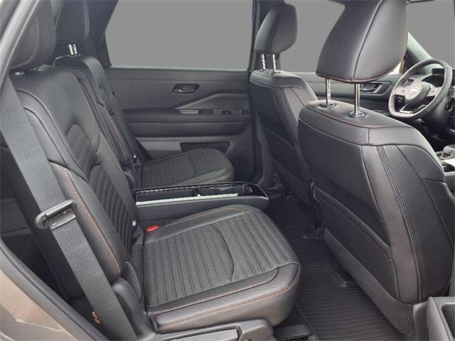 new 2025 Nissan Pathfinder car, priced at $46,595