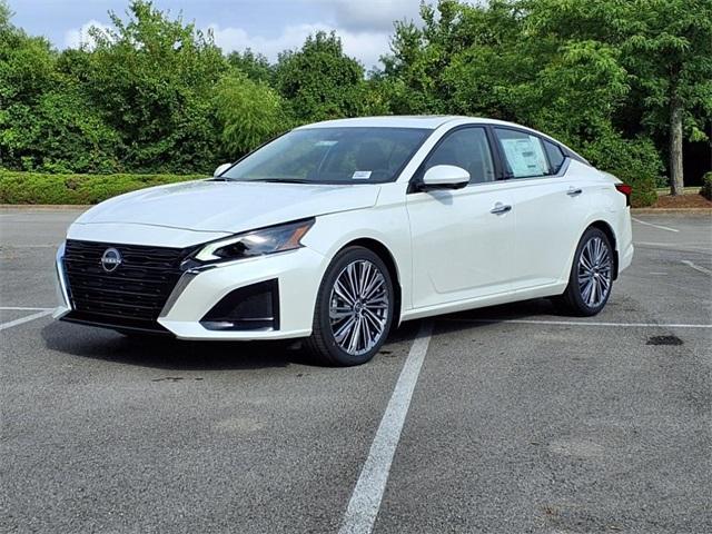 new 2025 Nissan Altima car, priced at $36,375