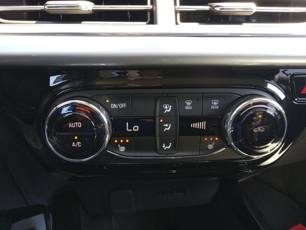 new 2025 Chevrolet Trax car, priced at $23,735