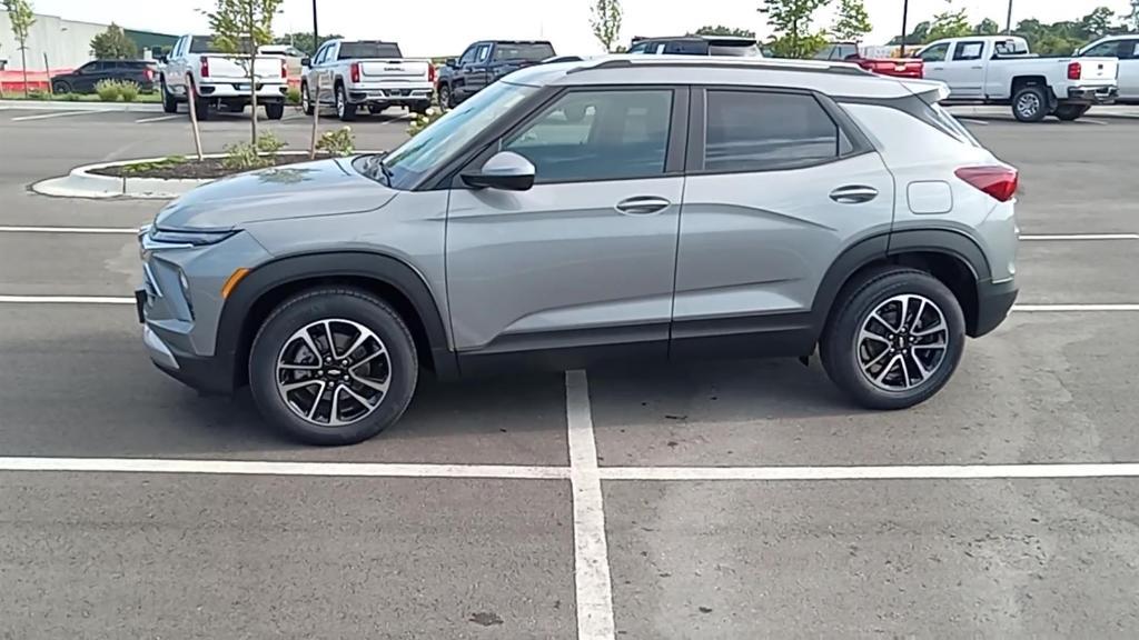 new 2024 Chevrolet TrailBlazer car, priced at $24,490