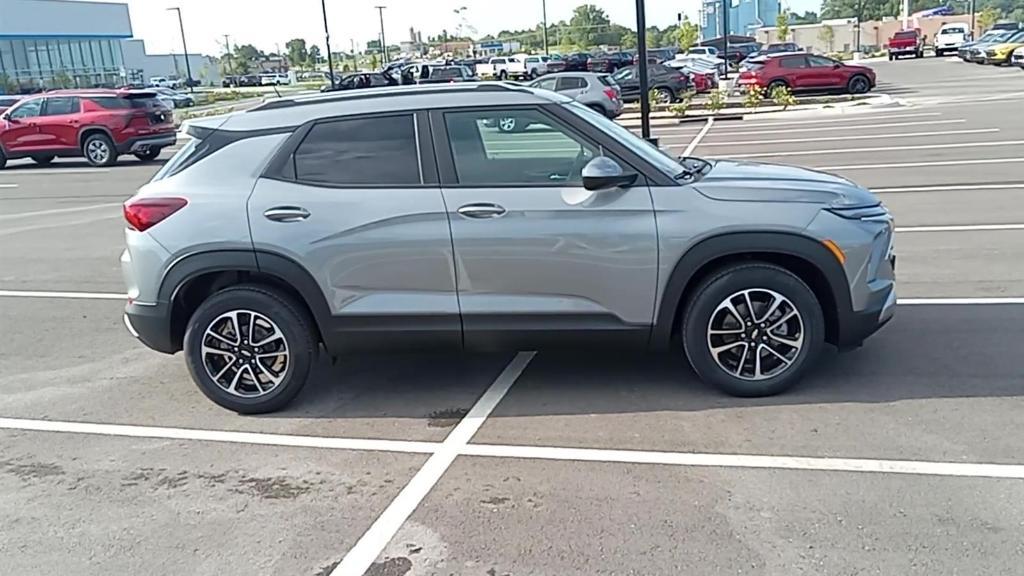 new 2024 Chevrolet TrailBlazer car, priced at $24,490