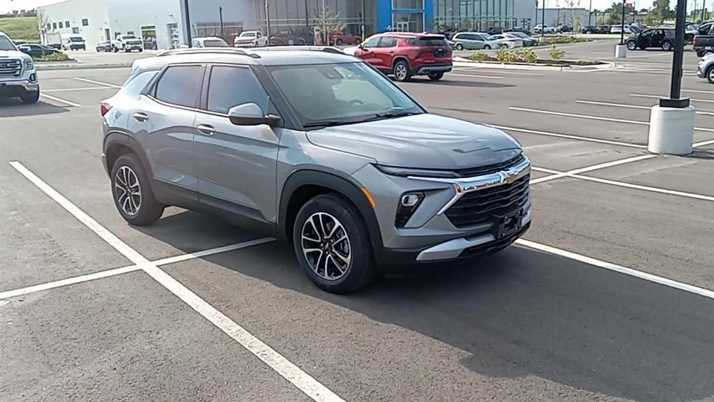 new 2024 Chevrolet TrailBlazer car, priced at $24,490