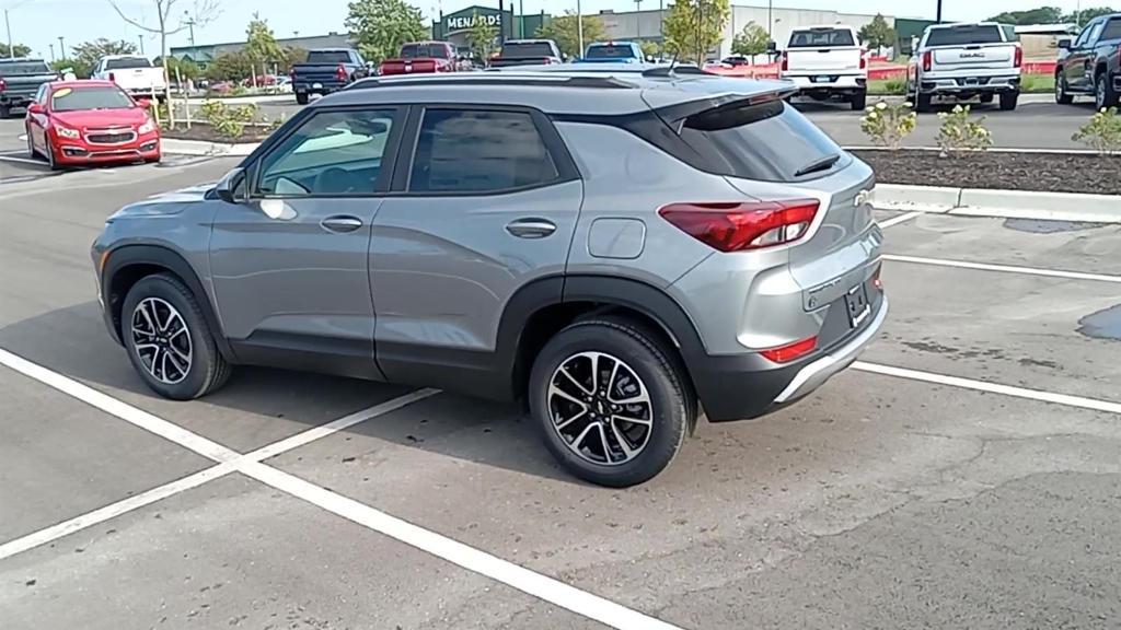 new 2024 Chevrolet TrailBlazer car, priced at $24,490