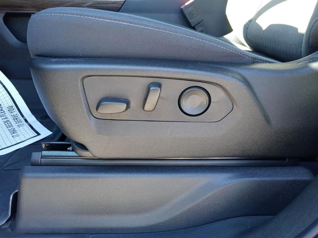 new 2025 Chevrolet Silverado 1500 car, priced at $46,560