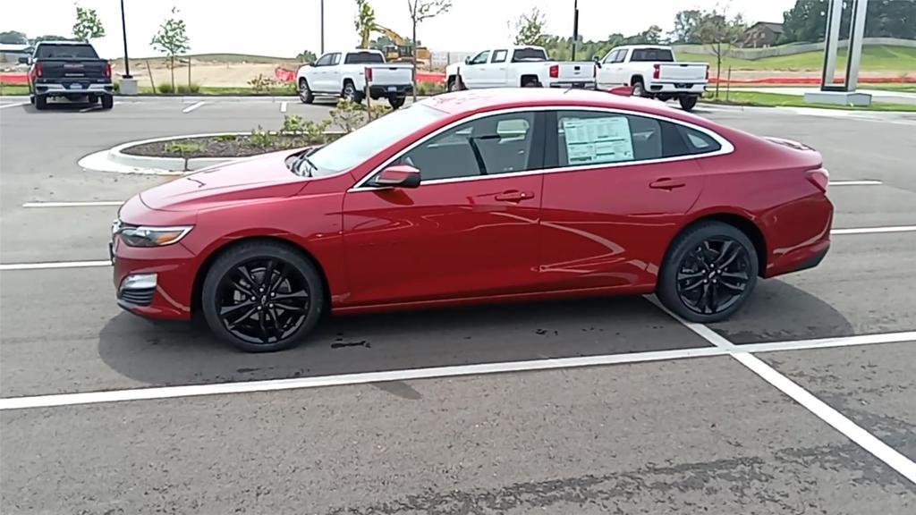 new 2025 Chevrolet Malibu car, priced at $28,685