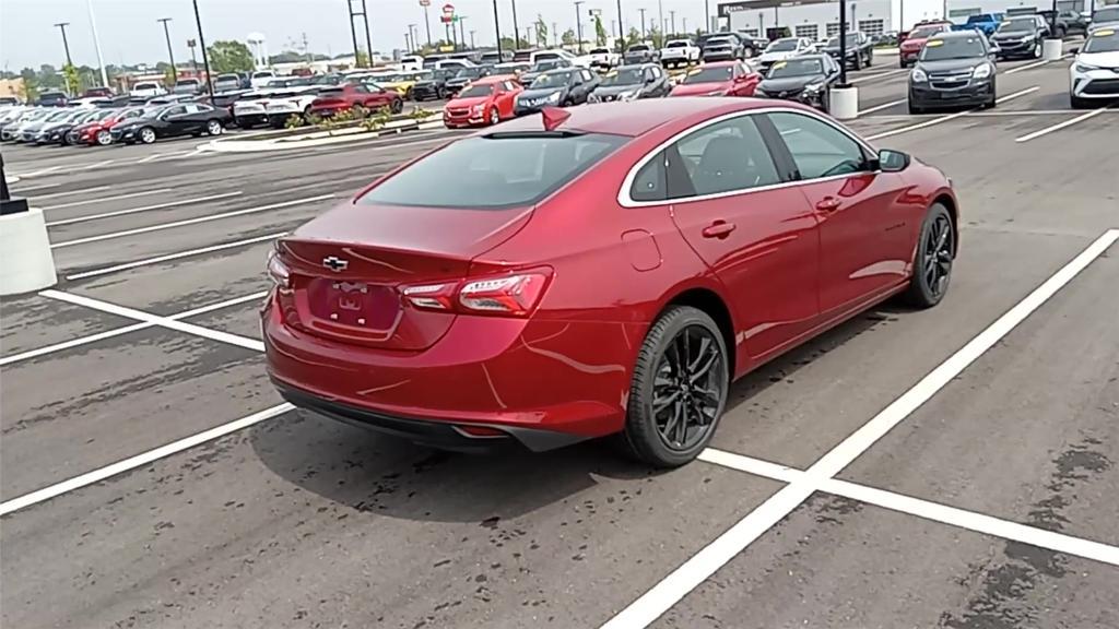 new 2025 Chevrolet Malibu car, priced at $28,685