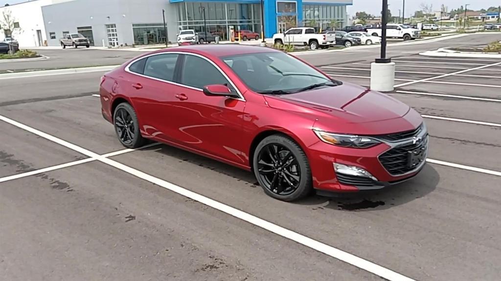 new 2025 Chevrolet Malibu car, priced at $28,685