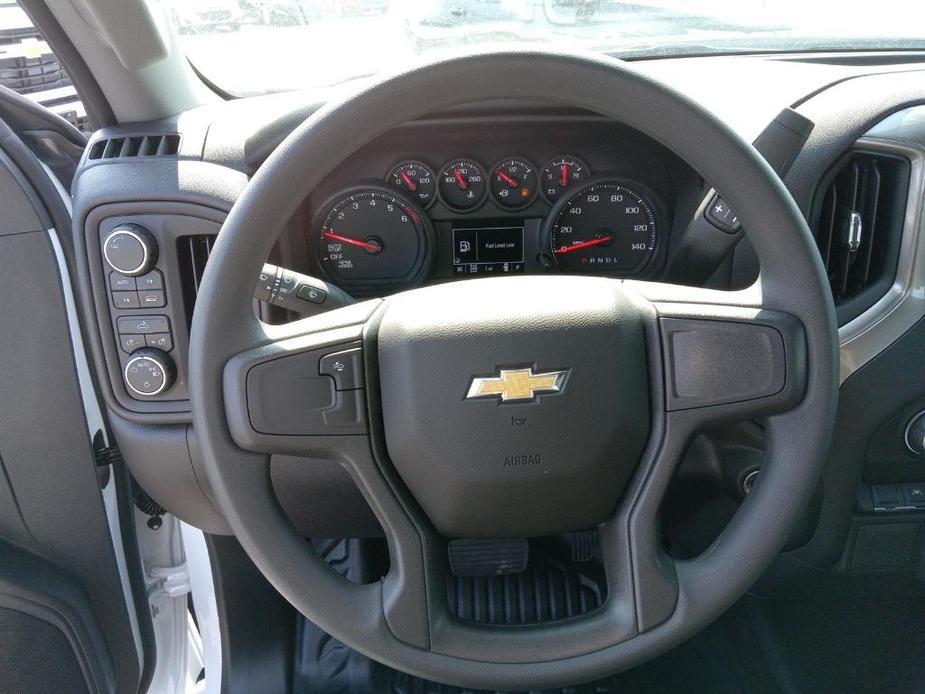 new 2024 Chevrolet Silverado 1500 car, priced at $42,495