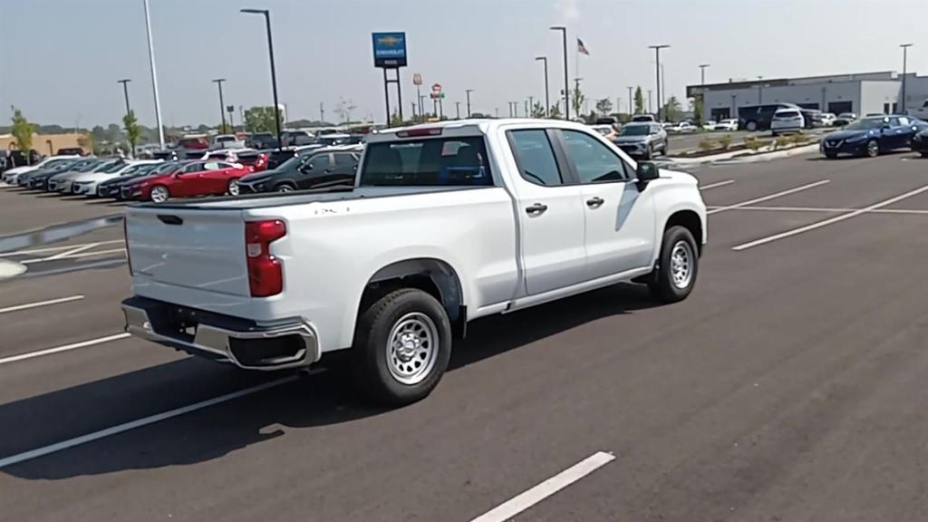 new 2024 Chevrolet Silverado 1500 car, priced at $42,495