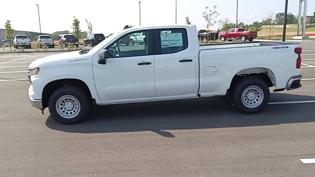 new 2024 Chevrolet Silverado 1500 car, priced at $42,495